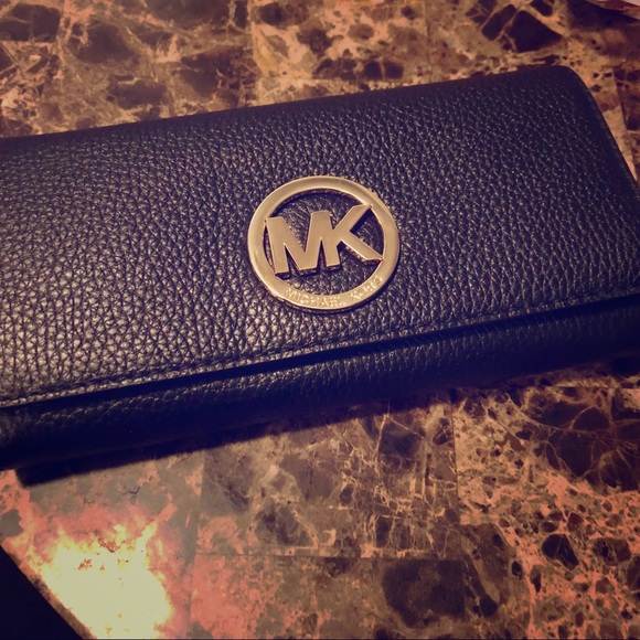 MICHAEL Michael Kors Handbags - SALE❗️ Michael Kors: Long Wallet